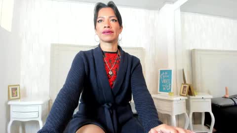 Snapshot of fernandaavila chatting on 04-28-26, 08:25 Fernanda online show from 04-28-26, 08:25
