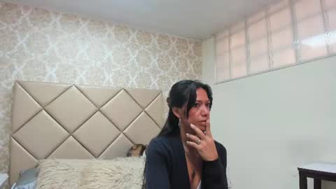 Snapshot of fernandaavila chatting on 06-10-26, 12:26 Fernanda online show from 06-10-26, 12:26