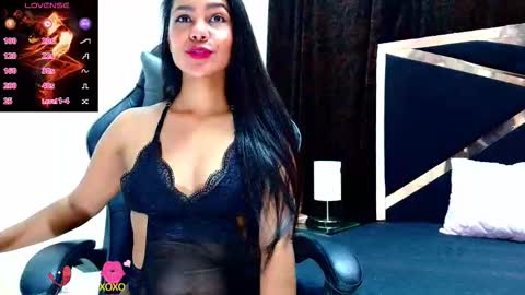 Snapshot of fernandabrown_ chatting on 09-09-25, 04:34 Fernandabrown s online show from 09-09-25, 04:34