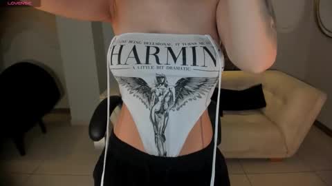 FER  online show from 11-19-25, 10:04