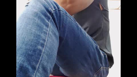 fernandez_latinblack online show from 01-04-25, 11:06