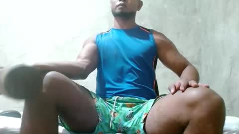 fernandez_latinblack online show from 11-10-25, 12:59