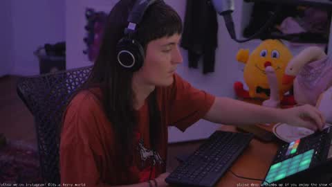 Fern next stream 430pm Monday PST online show from 02-13-25, 02:20