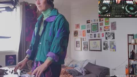 Fern next stream 430pm Monday PST online show from 09-20-25, 02:34