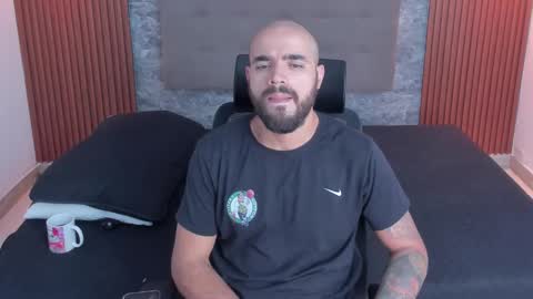 insta ferxx1210 Fercho online show from 10-29-25, 03:20