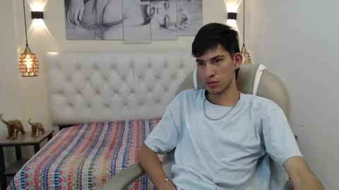 FER PHOENIX online show from 02-04-25, 08:56