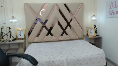 FER PHOENIX online show from 02-17-25, 03:15