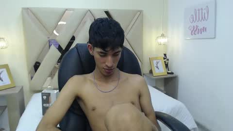 FER PHOENIX online show from 03-11-25, 06:21