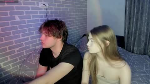 Tina and Tomas online show from 10-15-25, 03:12