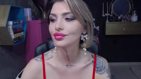 Sarah online show from 12-19-24, 06:01