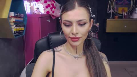 Sarah online show from 03-03-25, 08:43