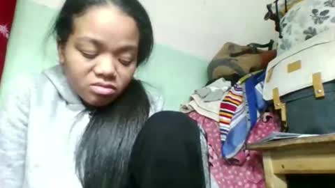 fetranialdy online show from 10-09-25, 05:49