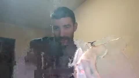 Snapshot of fffjj021 chatting on 12-23-24, 04:33 Raised in 90s online show from 12-23-24, 04:33