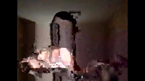 Raised in 90s online show from 11-30-25, 09:24