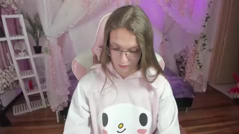 fi_cosplay online show from 10-25-25, 11:32