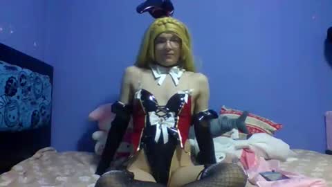 fi_cosplay online show from 11-13-25, 03:38