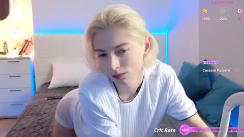 Snapshot of fiachand chatting on 05-19-26, 06:03 Thomas online show from 05-19-26, 06:03