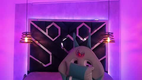   online show from 01-03-25, 11:57