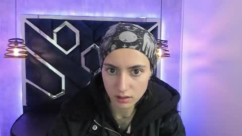   online show from 01-05-25, 02:52