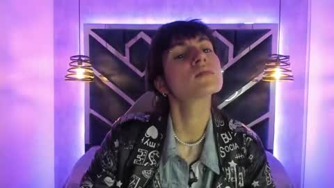   online show from 01-09-25, 11:58