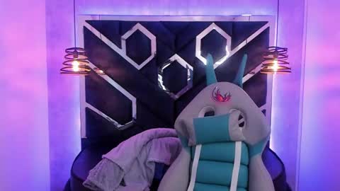   online show from 01-11-25, 11:56