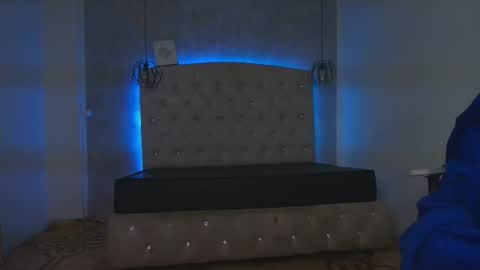   online show from 10-08-25, 11:52