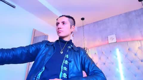   online show from 12-20-25, 12:12