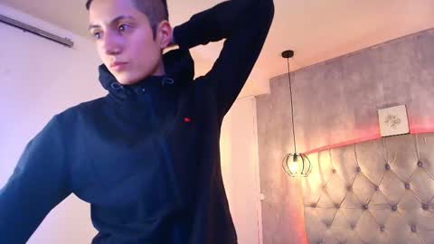   online show from 12-21-25, 12:12