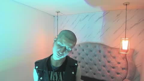   online show from 03-19-26, 12:09