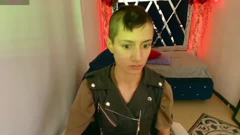   online show from 07-23-26, 12:25