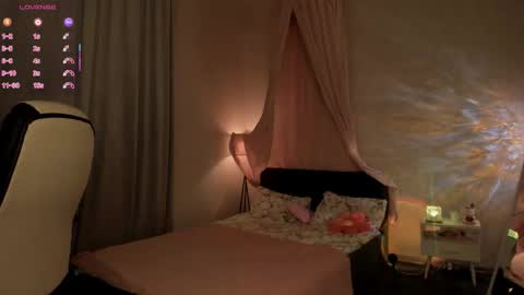 Snapshot of fieryfeline chatting on 11-09-25, 03:16 Filla online show from 11-09-25, 03:16