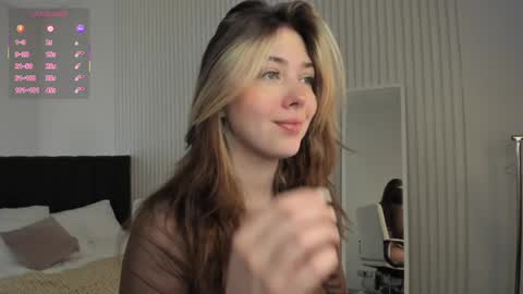 Snapshot of fieryfeline chatting on 05-11-26, 03:23 Filla online show from 05-11-26, 03:23