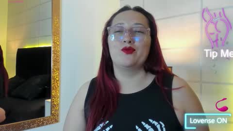 Snapshot of fieryluciana chatting on 10-03-25, 04:42 Luciana online show from 10-03-25, 04:42