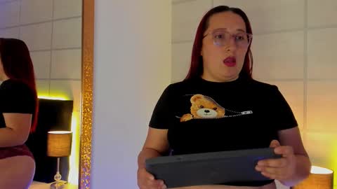 Snapshot of fieryluciana chatting on 10-08-25, 05:49 Luciana online show from 10-08-25, 05:49