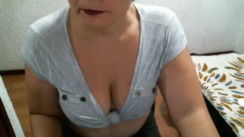 Snapshot of fierywoman158 chatting on 01-25-25, 10:51 FIERYWOMAN online show from 01-25-25, 10:51