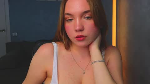 Rebecca online show from 04-09-26, 04:34