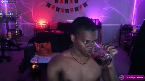 Snapshot of figure_male chatting on 10-18-25, 05:35 Jay online show from 10-18-25, 05:35