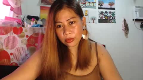 Snapshot of filipina_beauty69 chatting on 03-08-25, 01:17 filipina beauty. online show from 03-08-25, 01:17