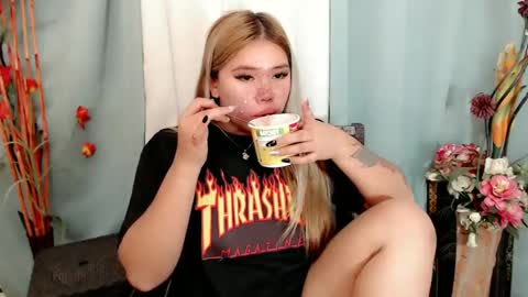 Snapshot of filipina_slutty69xxx chatting on 02-20-25, 04:14  Angela  DONT FORGET TO FOLLOW AND GIVE ME APPRECIATION online show from 02-20-25, 04:14