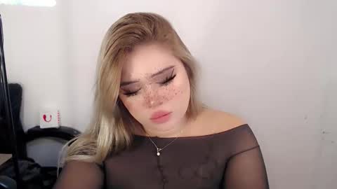 Snapshot of filipina_slutty69xxx chatting on 09-12-25, 01:38  Angela  DONT FORGET TO FOLLOW AND GIVE ME APPRECIATION online show from 09-12-25, 01:38