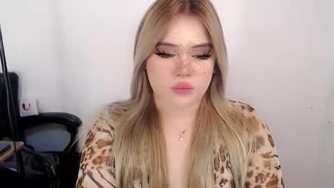 Snapshot of filipina_slutty69xxx chatting on 09-13-25, 01:49  Angela  DONT FORGET TO FOLLOW AND GIVE ME APPRECIATION online show from 09-13-25, 01:49