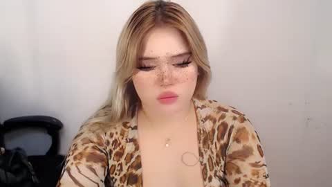 Snapshot of filipina_slutty69xxx chatting on 09-15-25, 01:49  Angela  DONT FORGET TO FOLLOW AND GIVE ME APPRECIATION online show from 09-15-25, 01:49