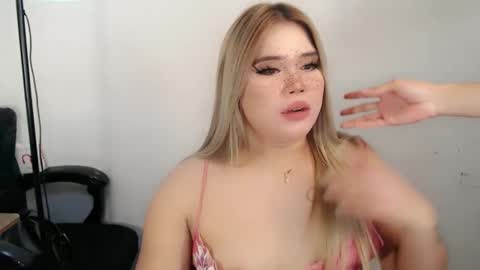 Snapshot of filipina_slutty69xxx chatting on 09-18-25, 02:13  Angela  DONT FORGET TO FOLLOW AND GIVE ME APPRECIATION online show from 09-18-25, 02:13