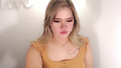 Snapshot of filipina_slutty69xxx chatting on 10-25-25, 05:37  Angela  DONT FORGET TO FOLLOW AND GIVE ME APPRECIATION online show from 10-25-25, 05:37