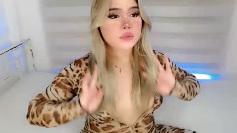 Snapshot of filipina_slutty69xxx chatting on 11-15-25, 03:37 Angela DONT FORGET TO FOLLOW AND GIVE ME APPRECIATION online show from 11-15-25, 03:37