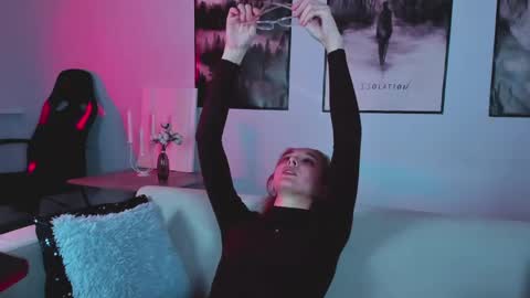 cap and Lana  online show from 02-13-25, 08:17