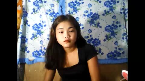 filipinagirl_18 online show from 04-06-26, 06:36