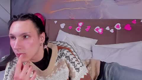 Honey Ill be waiting for you Tue Wed Thu Fri Sat Sun 10am-5pm online show from 02-16-25, 05:04