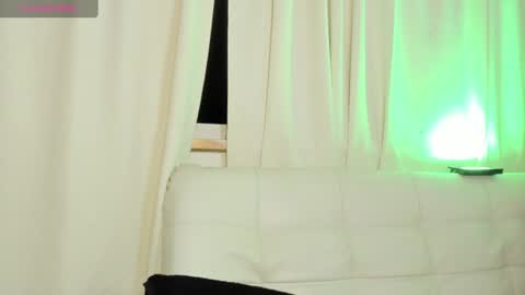 filletatouee online show from 07-17-26, 05:36