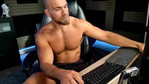 Nick online show from 09-12-25, 04:07